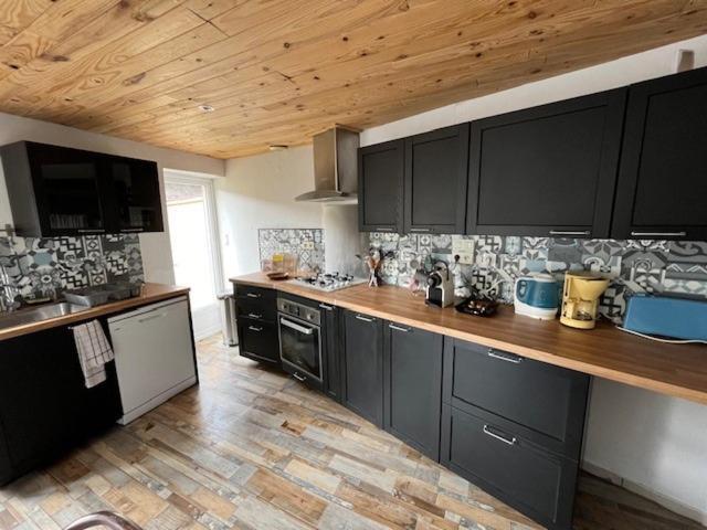 Jolie Maison De Campagne, Compostelle Soleymieux Buitenkant foto
